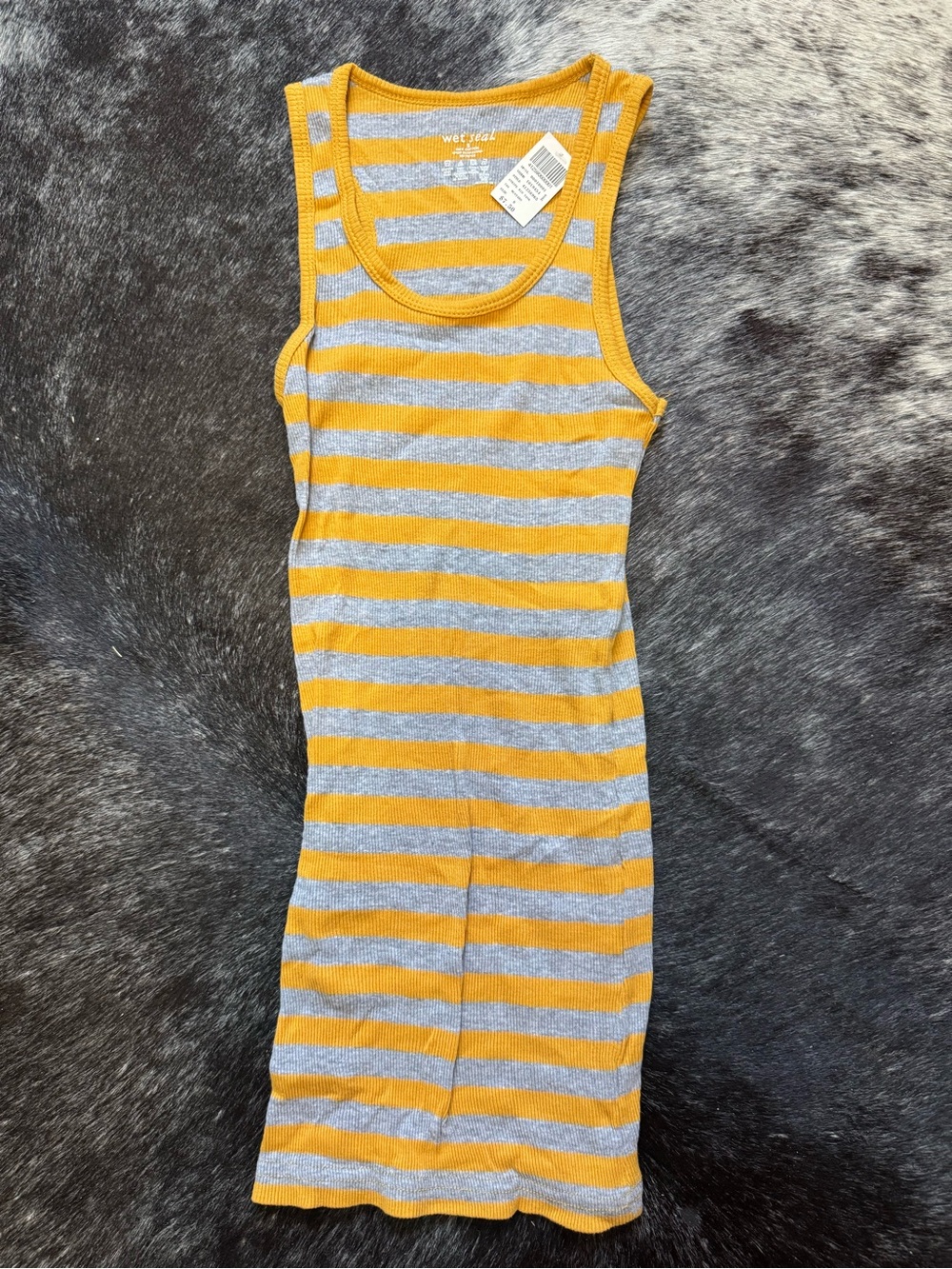 Y2K wet seal tank nwt